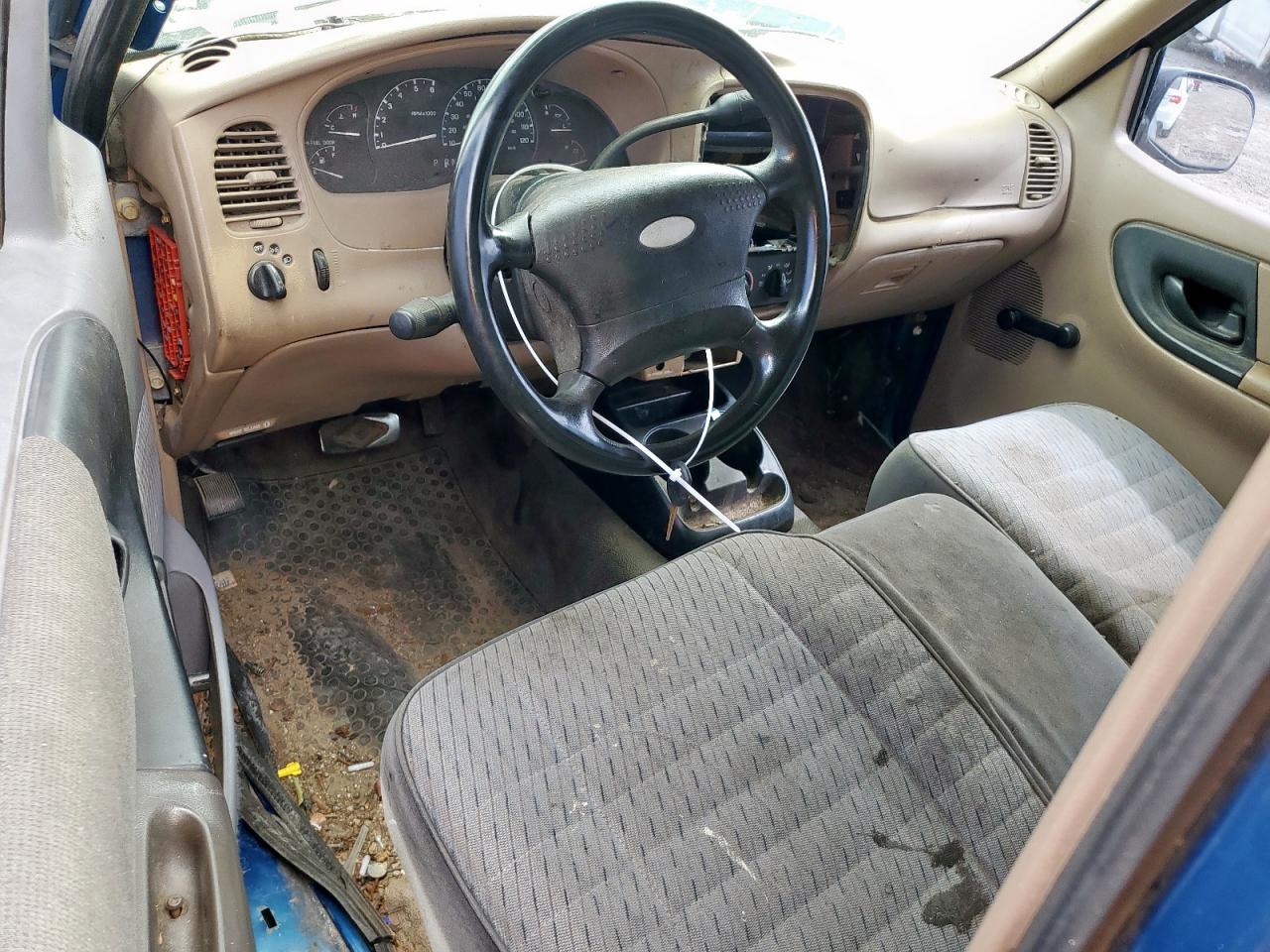 2002 Ford Ranger VIN: 1FTYR10U92PA00512 Lot: 56571405