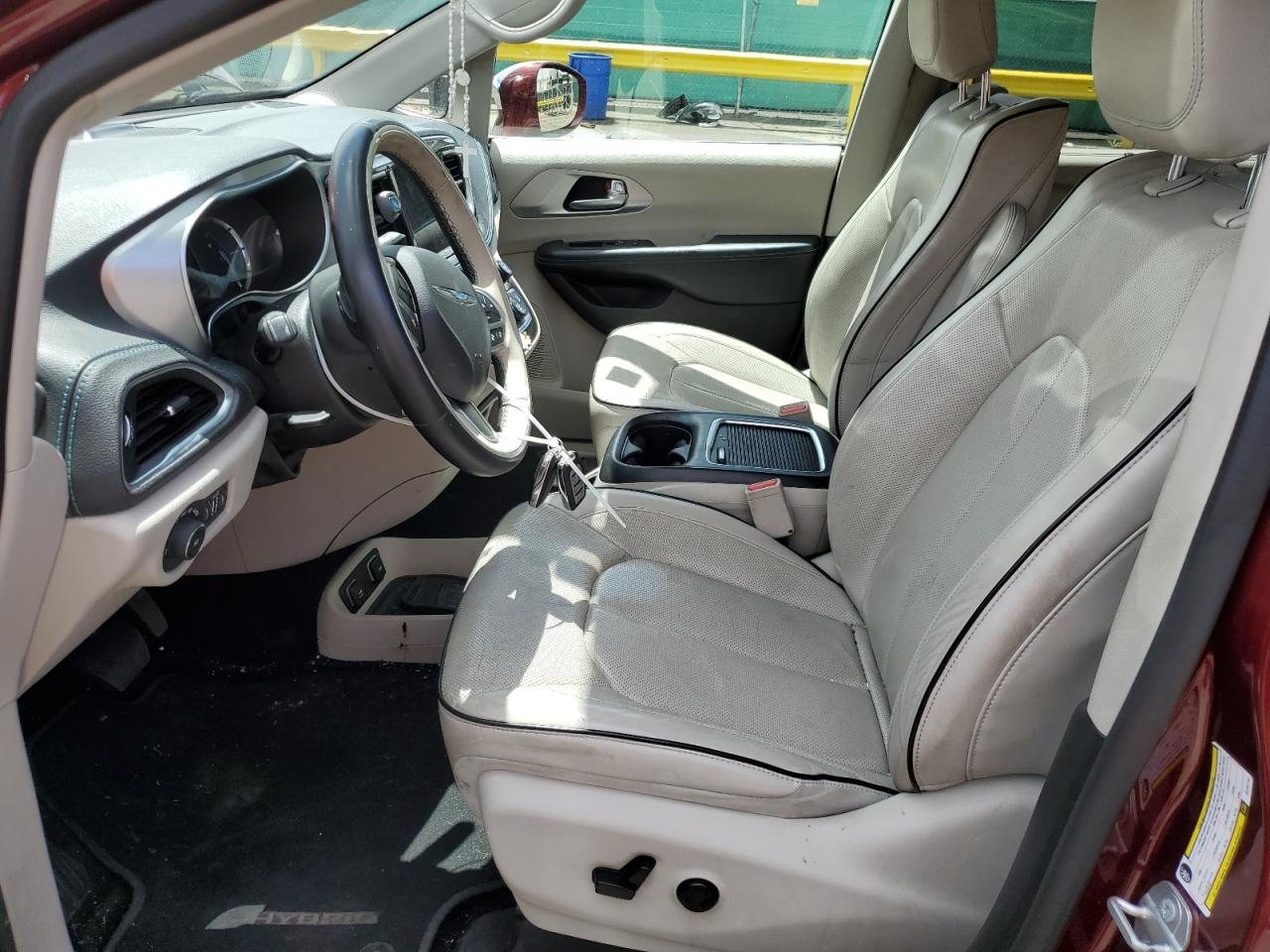 2018 Chrysler Pacifica Hybrid Limited VIN: 2C4RC1N71JR124716 Lot: 56505005