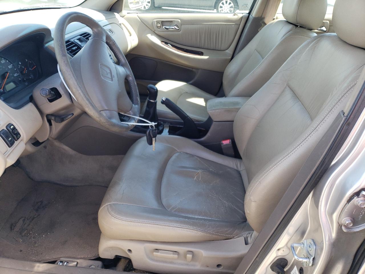 1998 Honda Accord Ex VIN: 1HGCG5555WA176329 Lot: 56905865