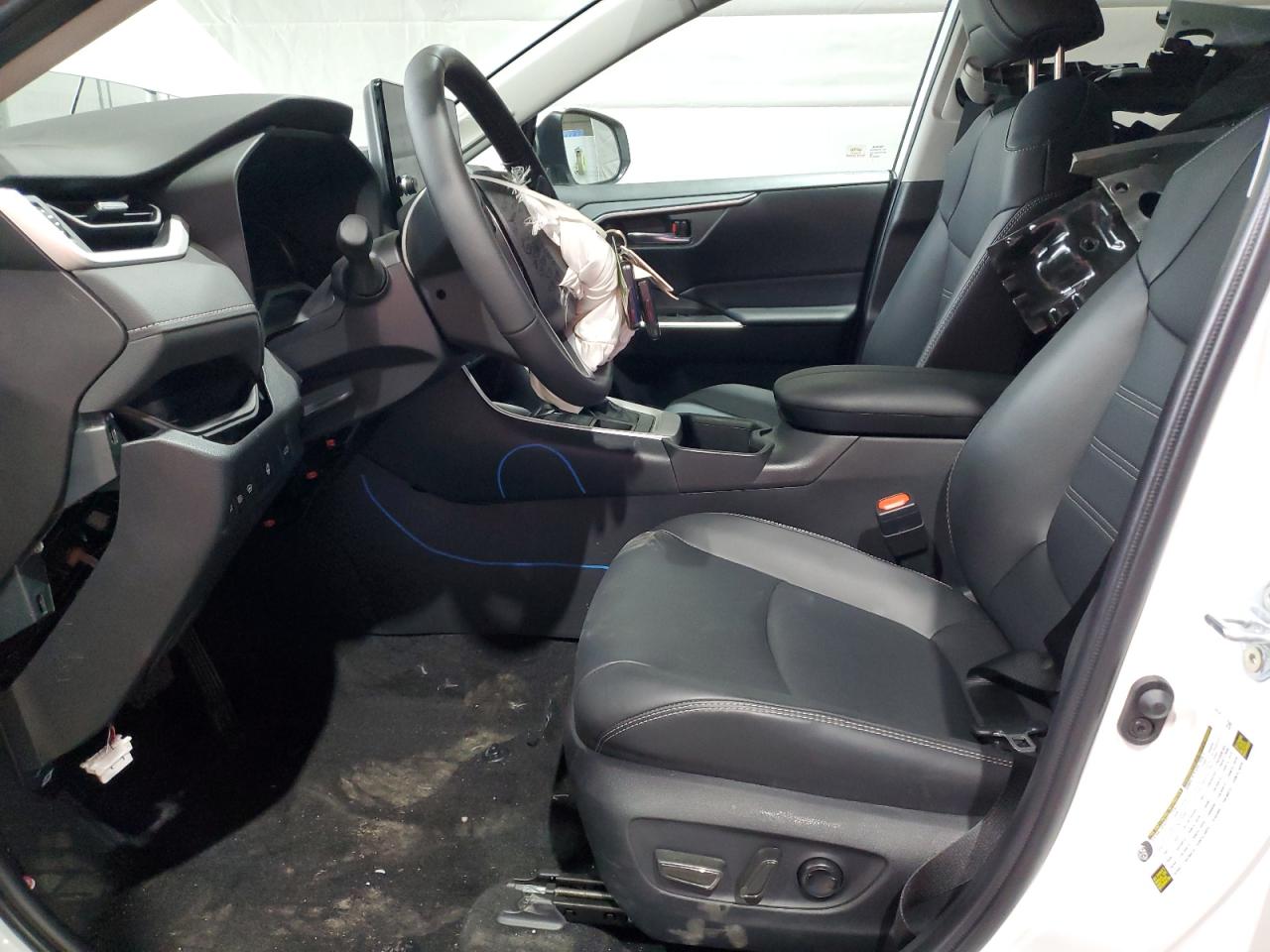2T3A1RFV4RW459565 TOYOTA RAV4 2024