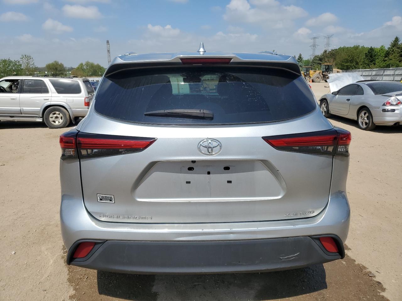 2021 Toyota Highlander Xle VIN: 5TDGZRBH6MS056815 Lot: 56867025