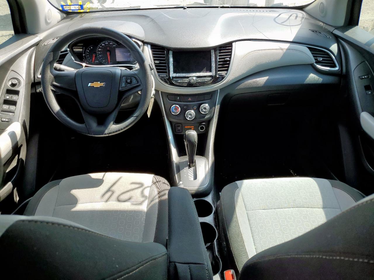KL7CJKSB2LB352524 CHEVROLET TRAX 2020