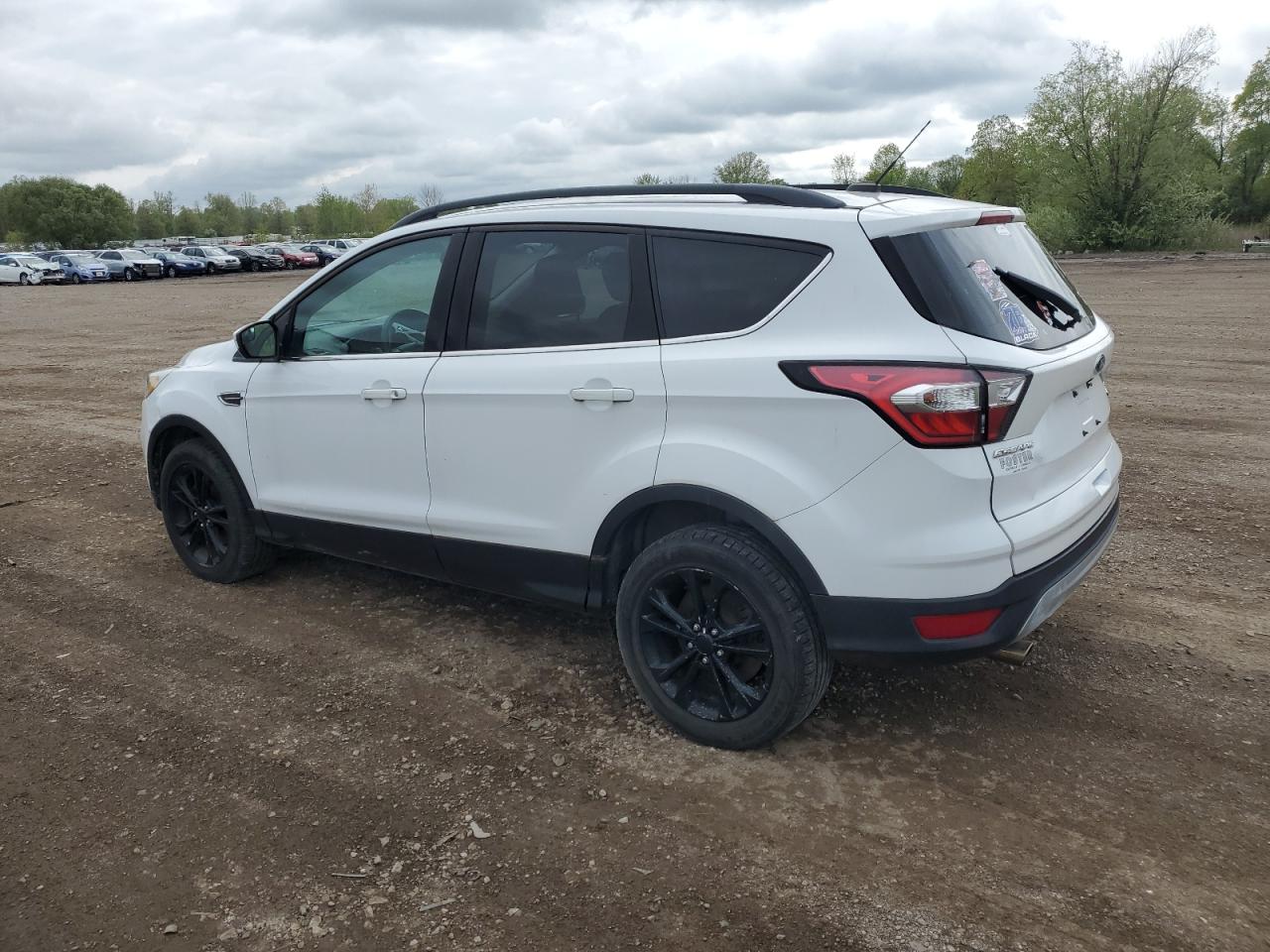 1FMCU9G97JUB48596 FORD ESCAPE 2018