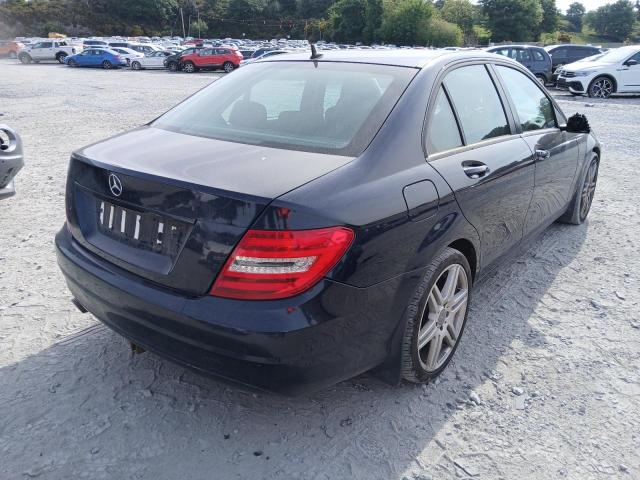 2011 MERCEDES BENZ C220 SE CD