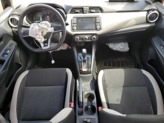  NISSAN VERSA 2021 Чорний