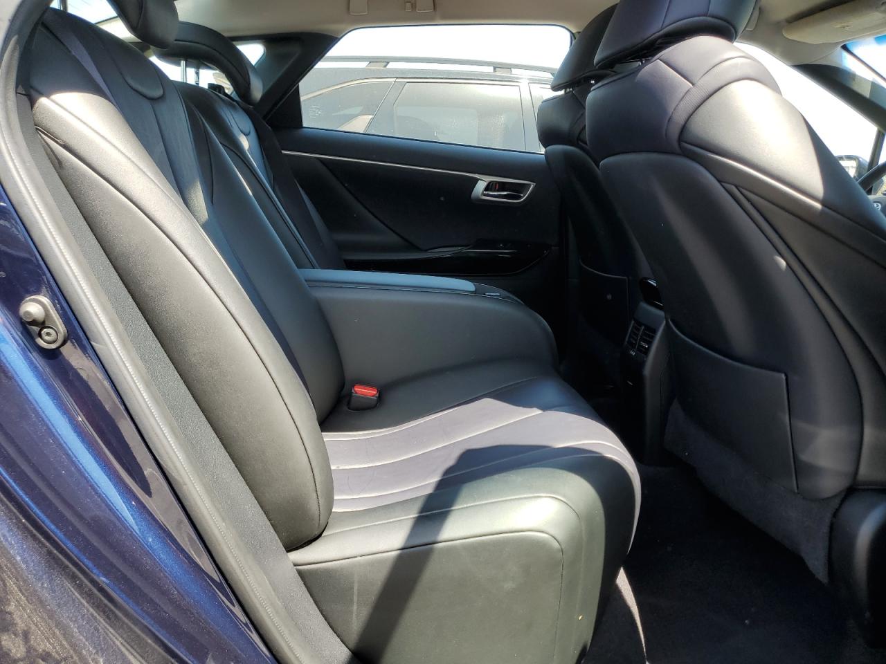 2016 Toyota Mirai VIN: JTDBVRBD3GA000657 Lot: 57149905