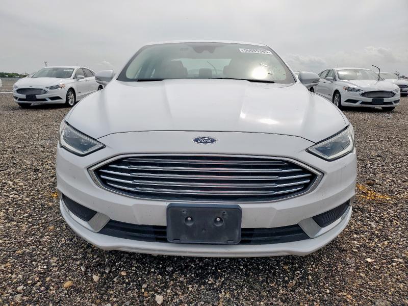  FORD FUSION 2018 Белый