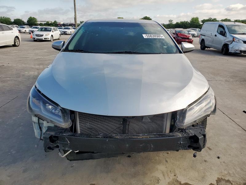  TOYOTA CAMRY 2017 Сріблястий