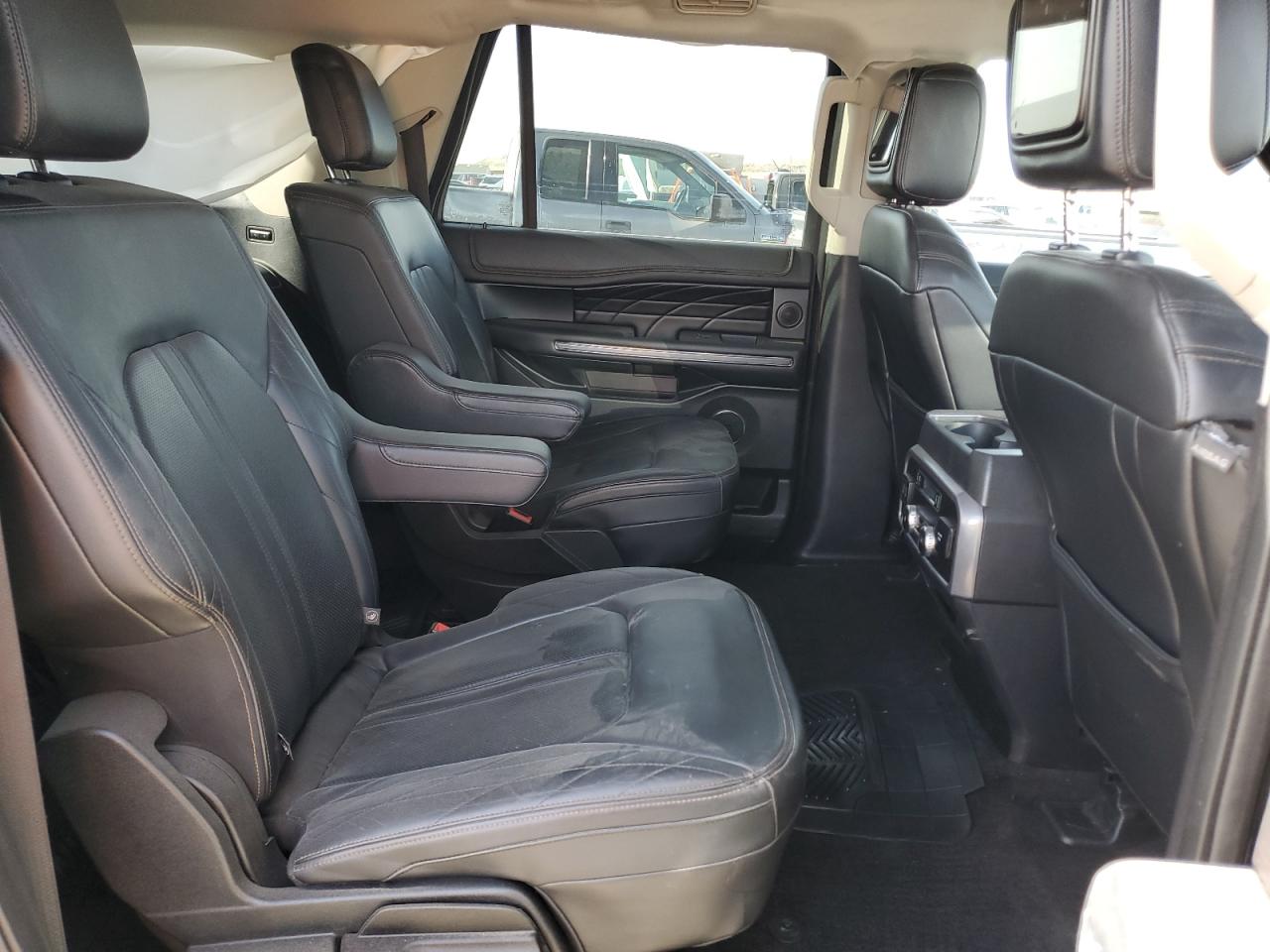2018 Ford Expedition Max Platinum VIN: 1FMJK1MTXJEA07269 Lot: 56578775