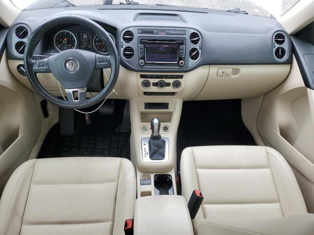 Parquets VOLKSWAGEN TIGUAN 2014 Biały