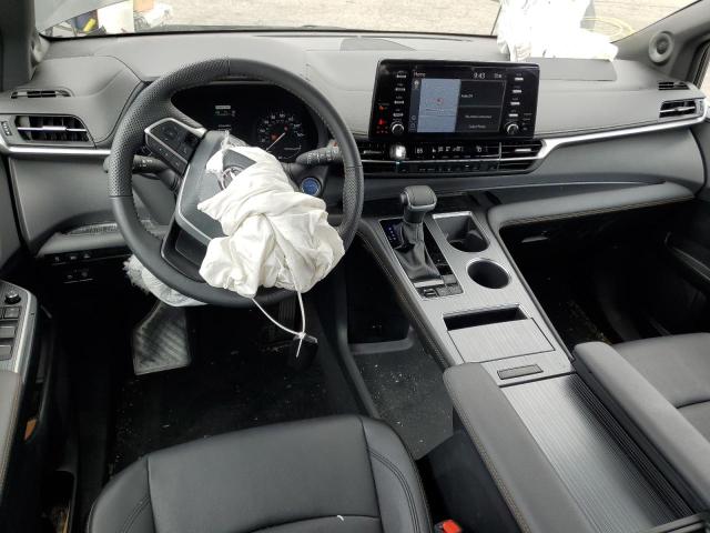  TOYOTA SIENNA 2024 Black