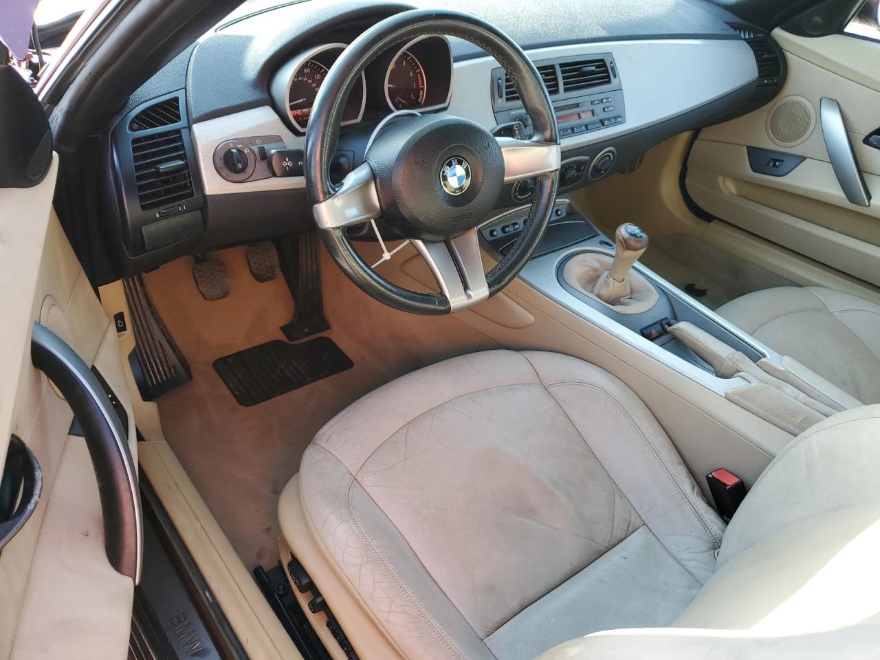 2003 BMW Z4 2.5 VIN: 4USBT33413LR62742 Lot: 55074885
