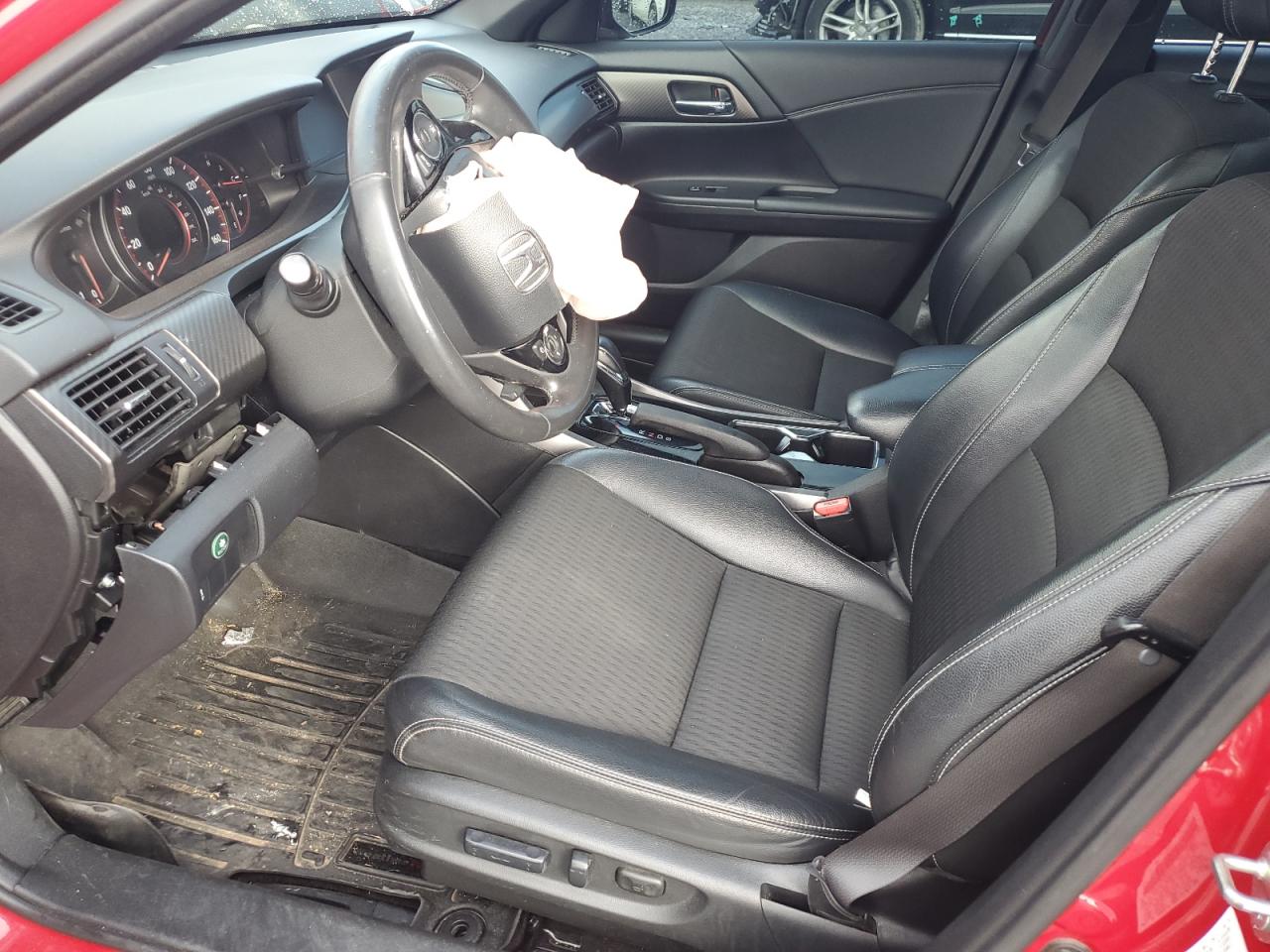 1HGCR2F51GA241332 HONDA ACCORD 2016