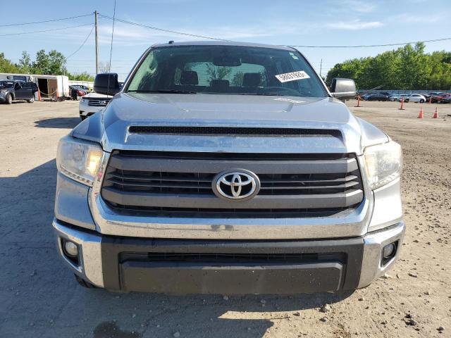  TOYOTA TUNDRA 2015 Srebrny