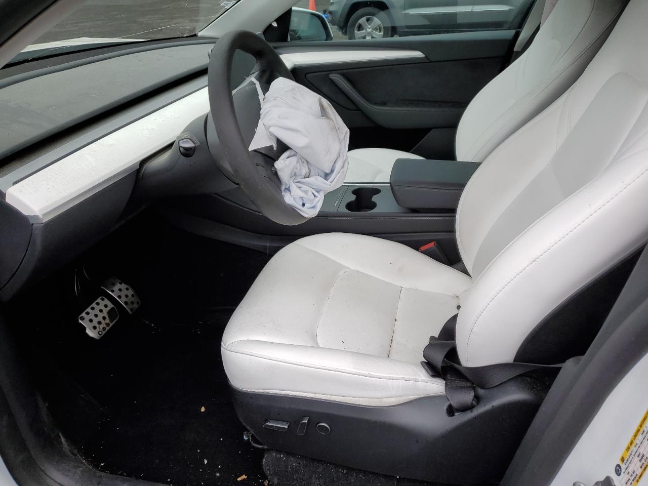 7SAYGAEE0PF755883 TESLA MODEL Y 2023