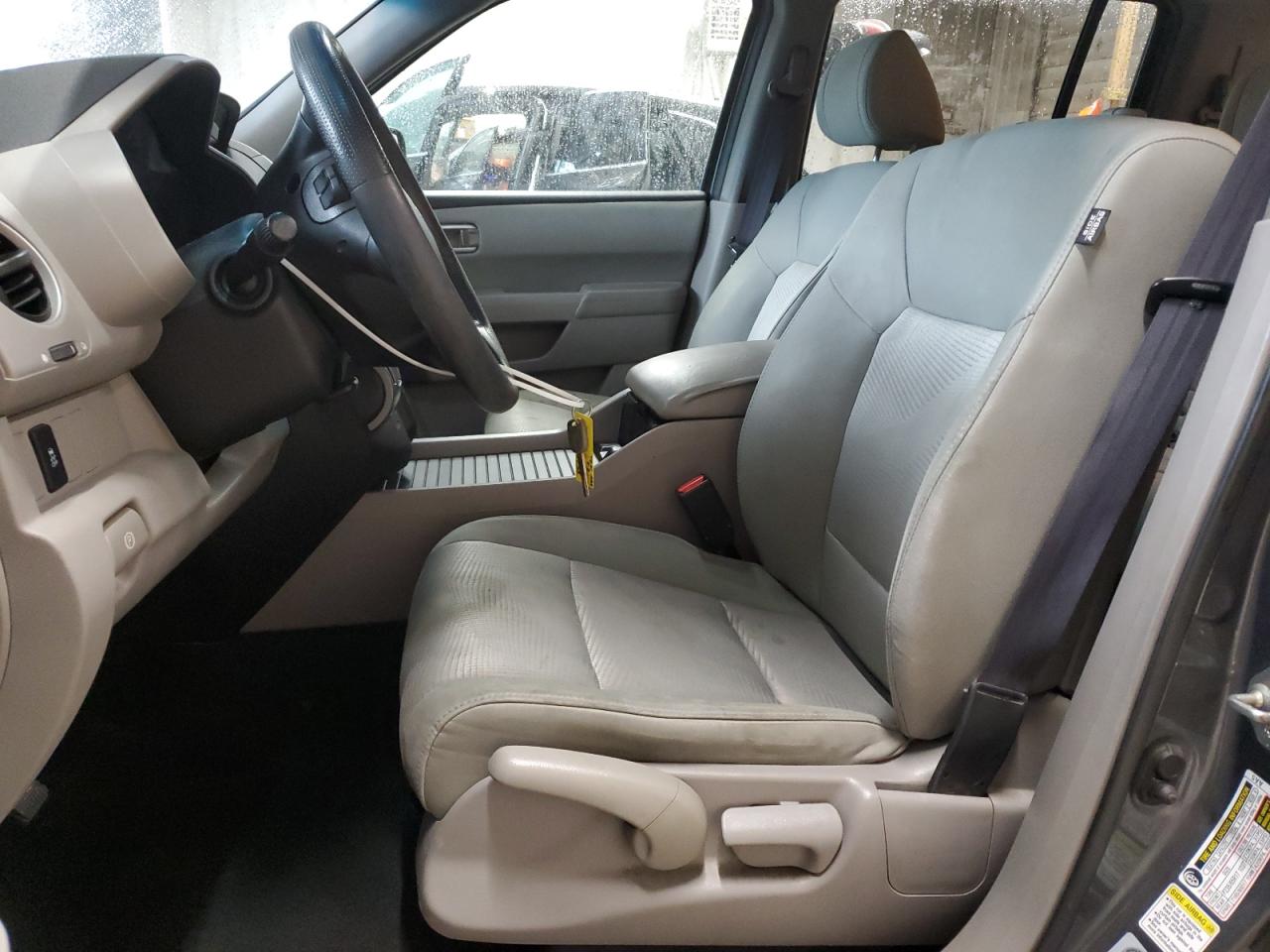 2013 Honda Pilot Lx VIN: 5FNYF4H20DB011828 Lot: 56743125