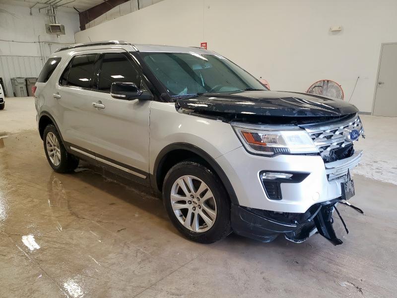 FORD EXPLORER 2018 Silver