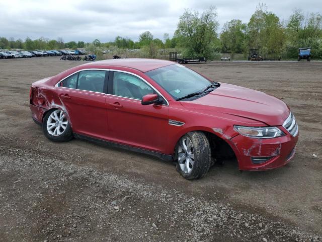  FORD TAURUS 2012 Красный