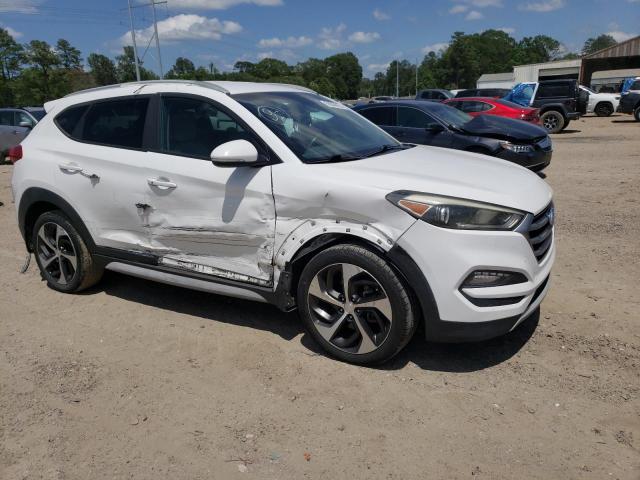 HYUNDAI TUCSON 2017 White