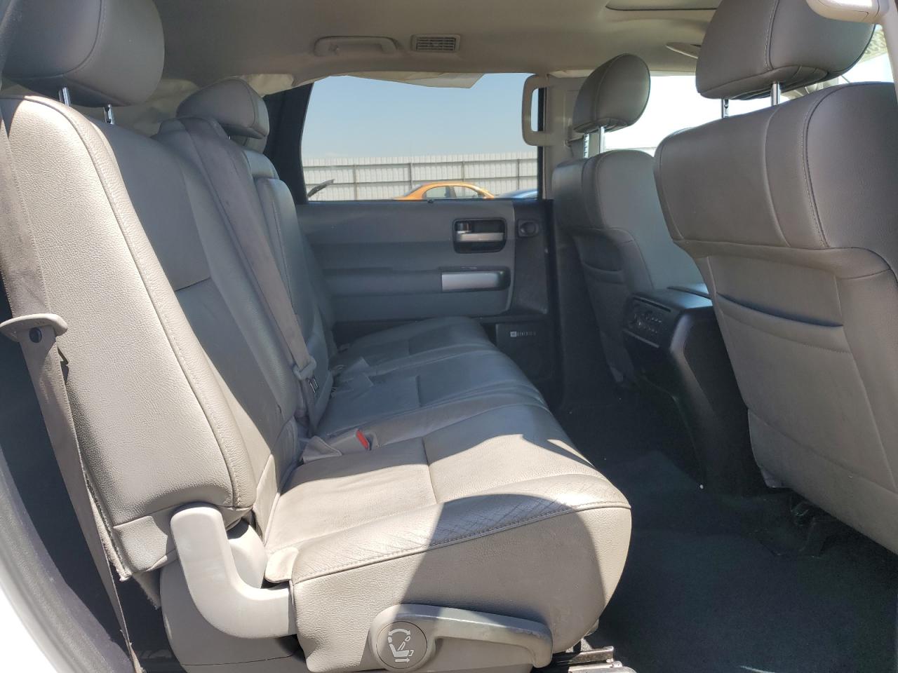 2018 Toyota Sequoia Limited VIN: 5TDJY5G11JS162114 Lot: 56395715