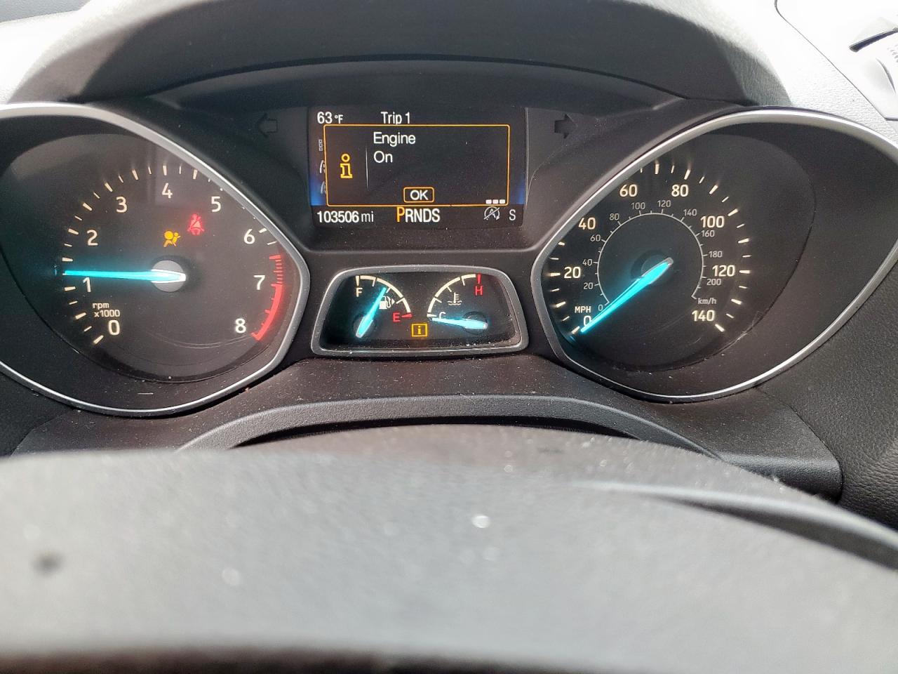 1FMCU0G94HUD95452 FORD ESCAPE 2017