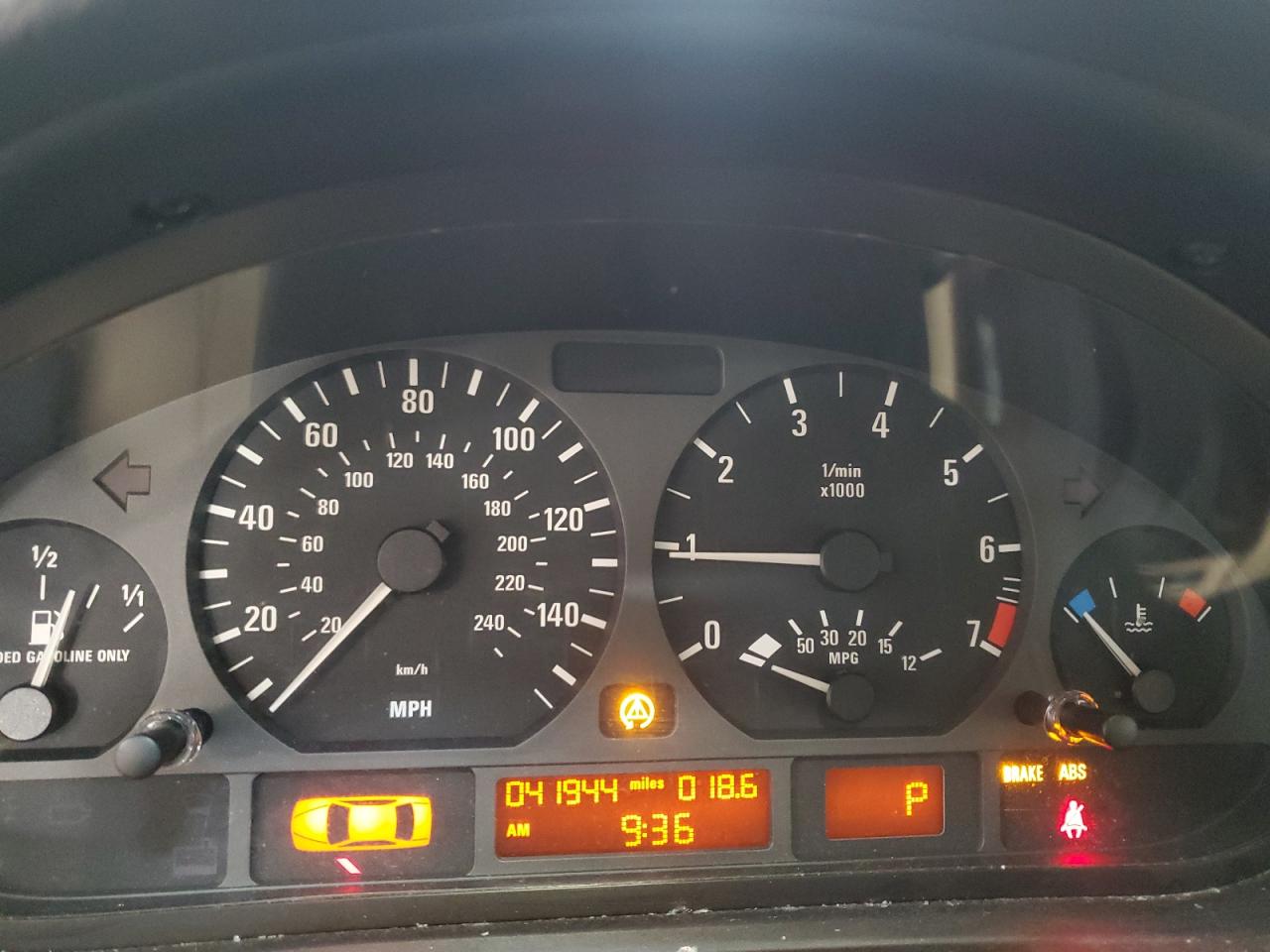 2004 BMW 325 Xit VIN: WBAEP33474PF04415 Lot: 56562245