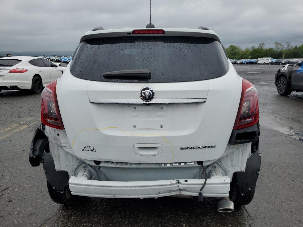 2021 Buick Encore Preferred VIN: KL4CJASB5MB332762 Lot: 56704245