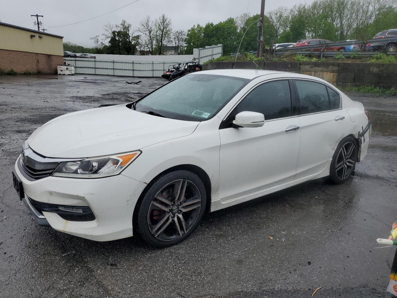 1HGCR2F52GA186339 HONDA ACCORD 2016