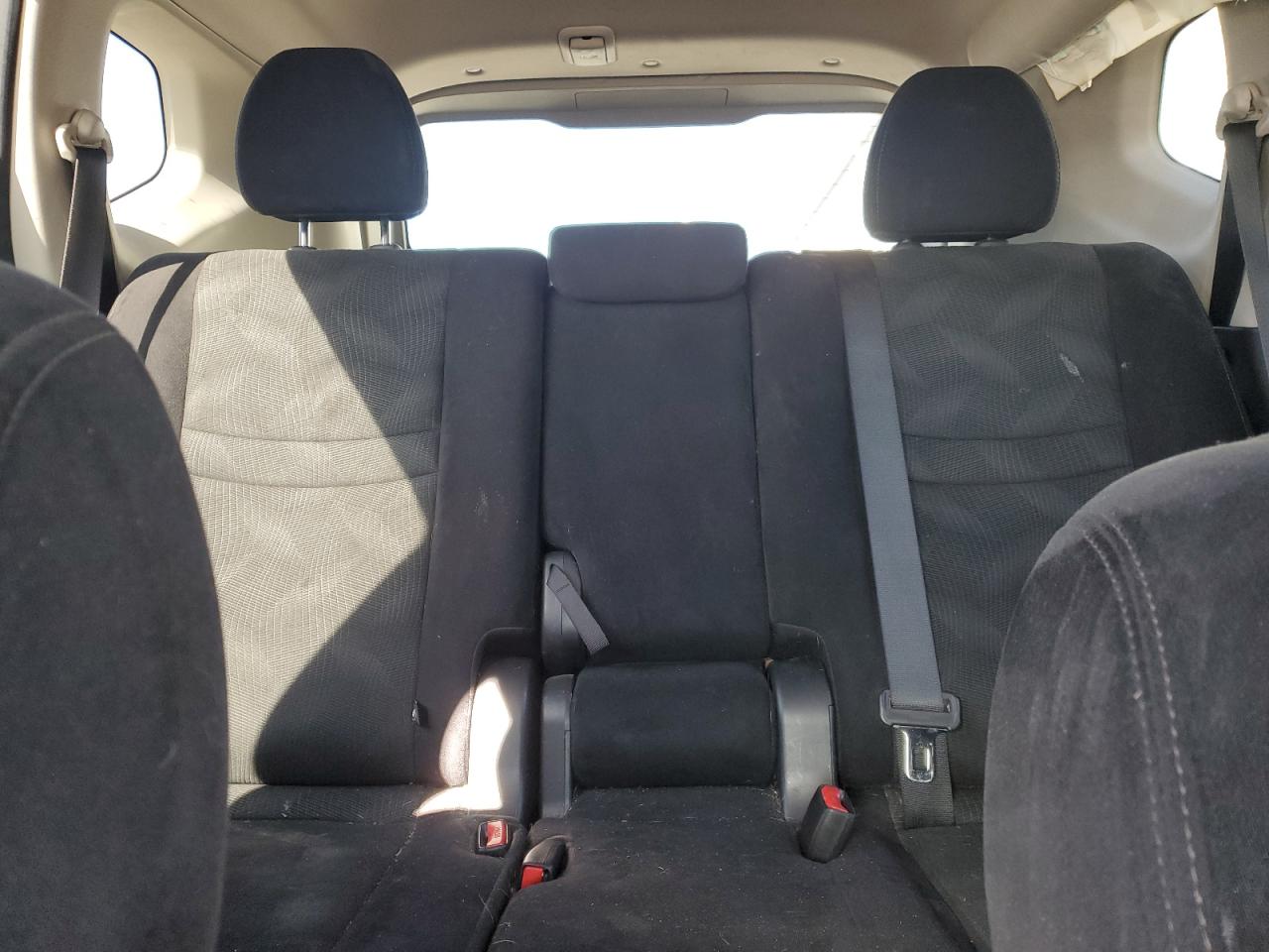 5N1AT2MTXGC914305 NISSAN ROGUE 2016