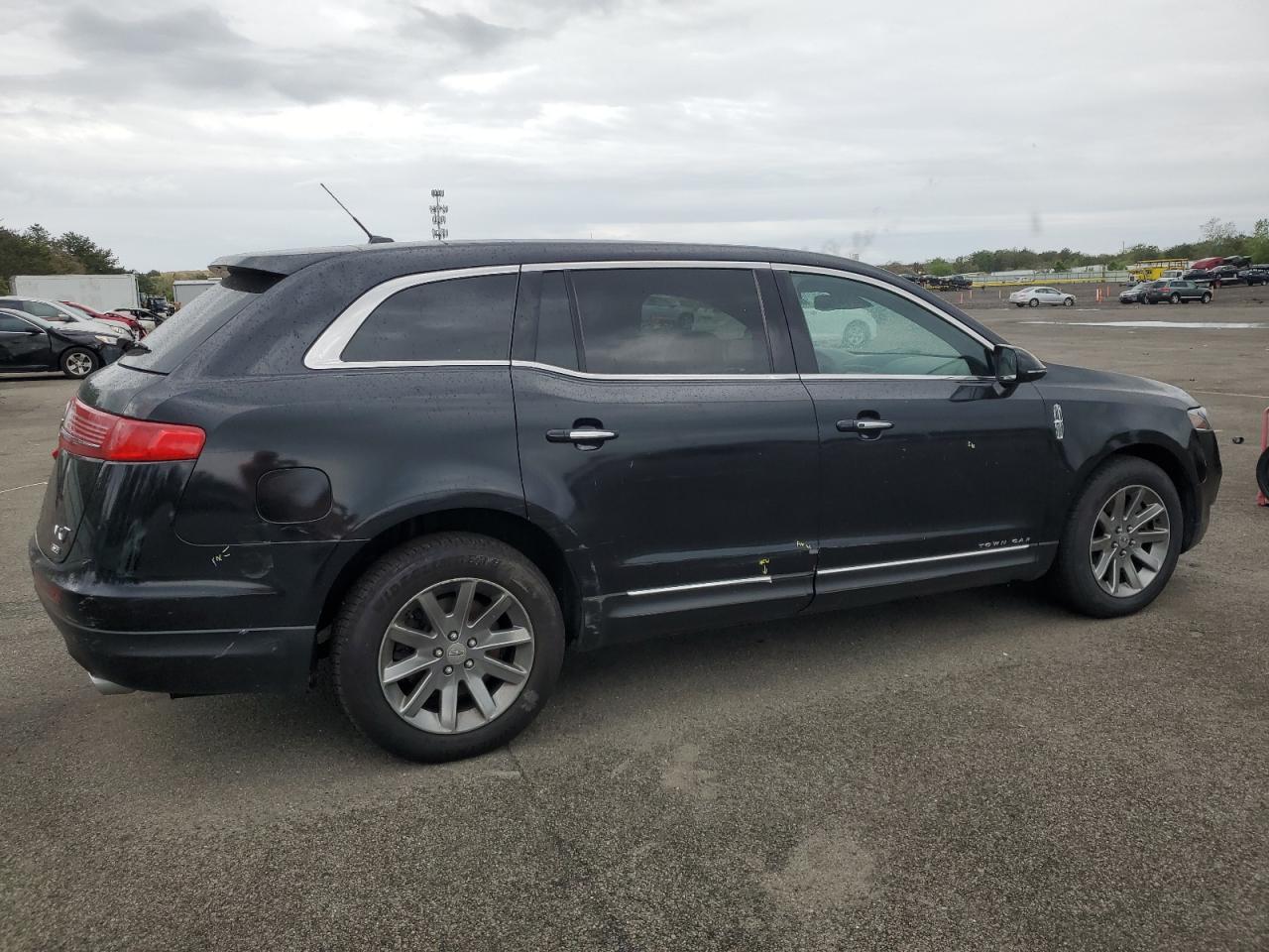 2019 Lincoln Mkt VIN: 2LMHJ5NK7KBL04404 Lot: 56327445