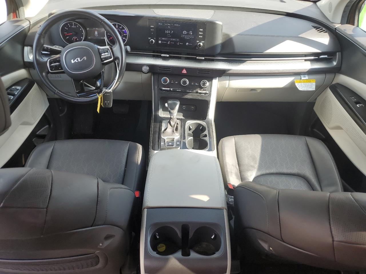 2024 Kia Carnival Lx VIN: KNDNB4H3XR6322029 Lot: 56733785