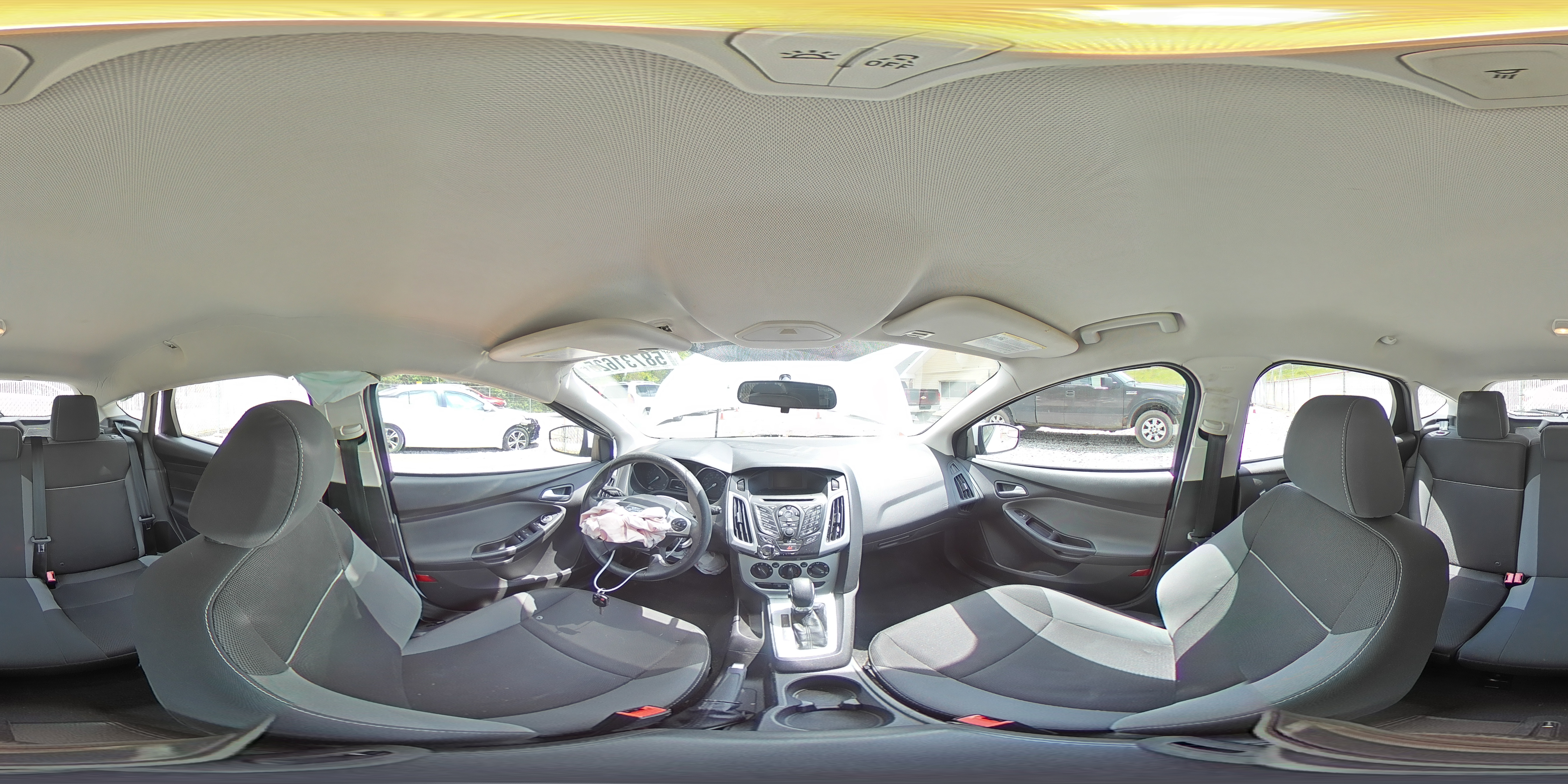 2014 Ford Focus Se VIN: 1FADP3K20EL177561 Lot: 58731625