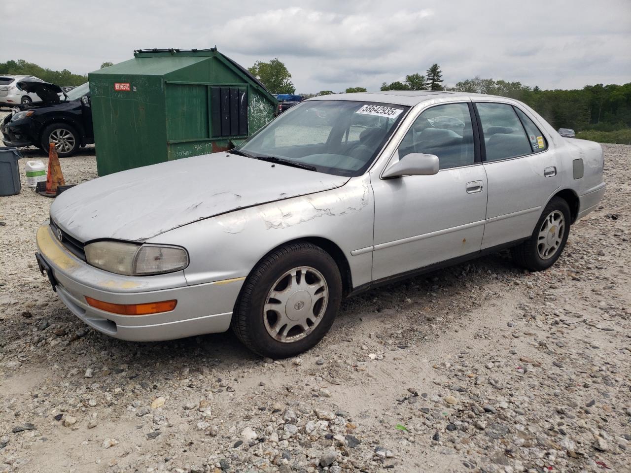 1993 Toyota Camry Xle na sprzedaż w West Warren, MA - Front End
