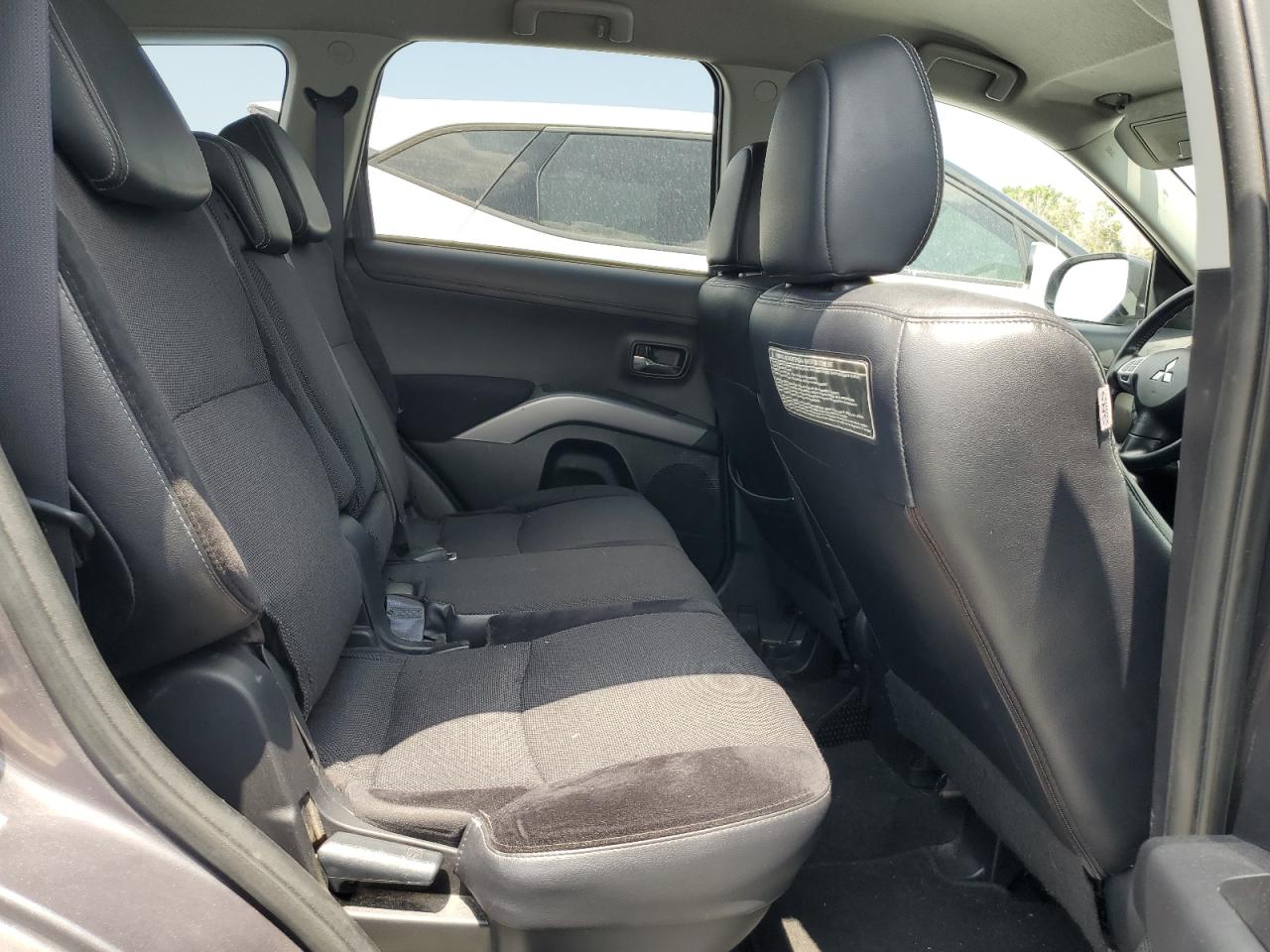 2010 Mitsubishi Outlander Xls VIN: JA4JS4AX2AZ014121 Lot: 56403435