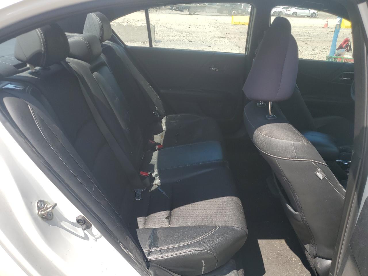 1HGCR2F56HA236483 HONDA ACCORD 2017
