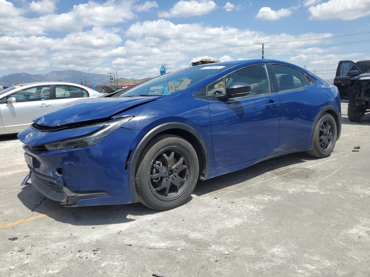 2024 Toyota Prius Le na sprzedaż w Sun Valley, CA - Front End