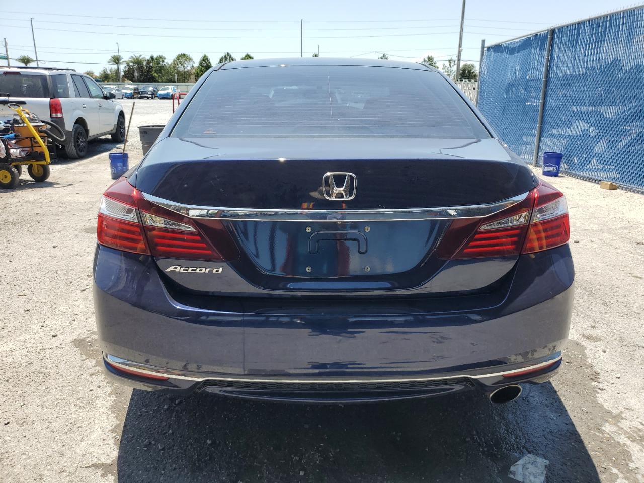 1HGCR2F32HA094499 HONDA ACCORD 2017