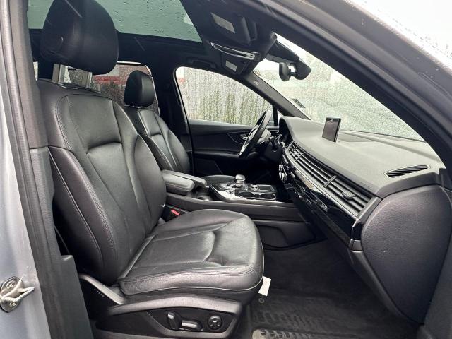 Parquets AUDI Q7 2017 Srebrny