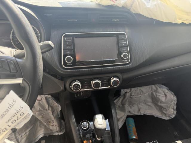 2022 NISSAN KICKS S