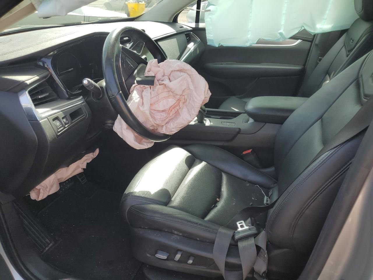 2019 Cadillac Xt5 Luxury VIN: 1GYKNCRSXKZ197283 Lot: 56819405