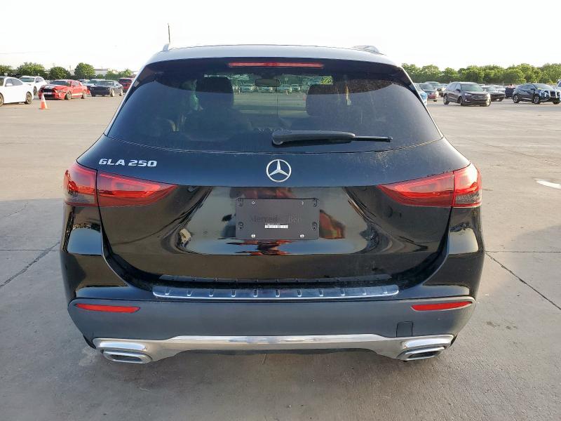  MERCEDES-BENZ GLA-CLASS 2022 Czarny