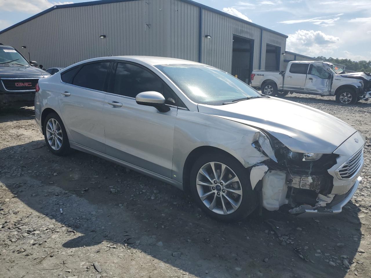 3FA6P0H74HR164747 FORD FUSION 2017
