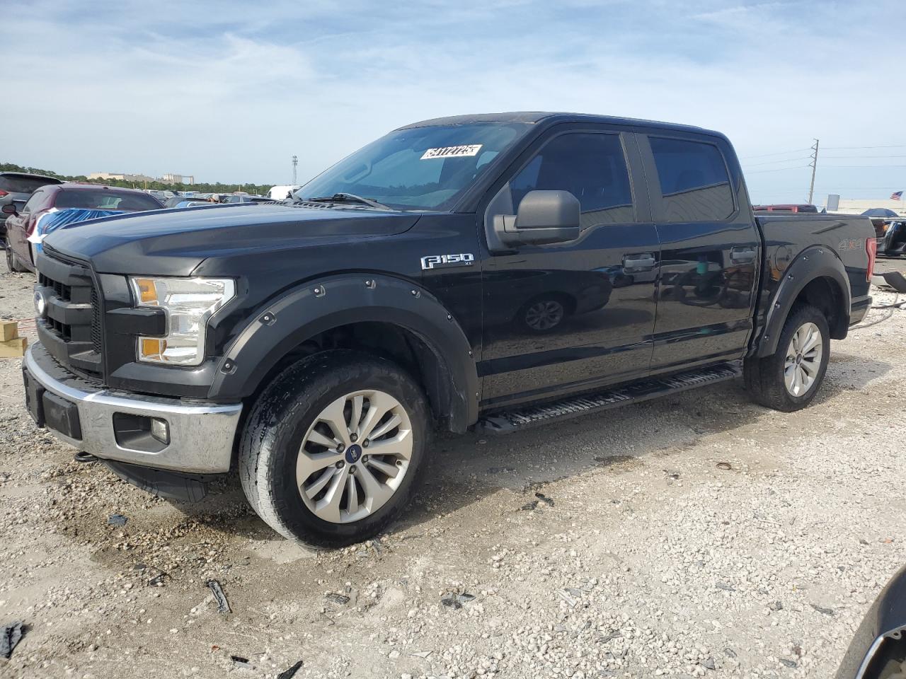 2016 Ford F150 Supercrew for Sale in Jacksonville, FL - Minor Dent/Scratches