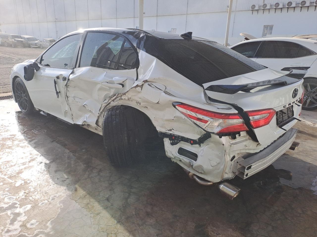 4T1NZ1AK5LU045400 - 2010 Toyota camry - #58629545