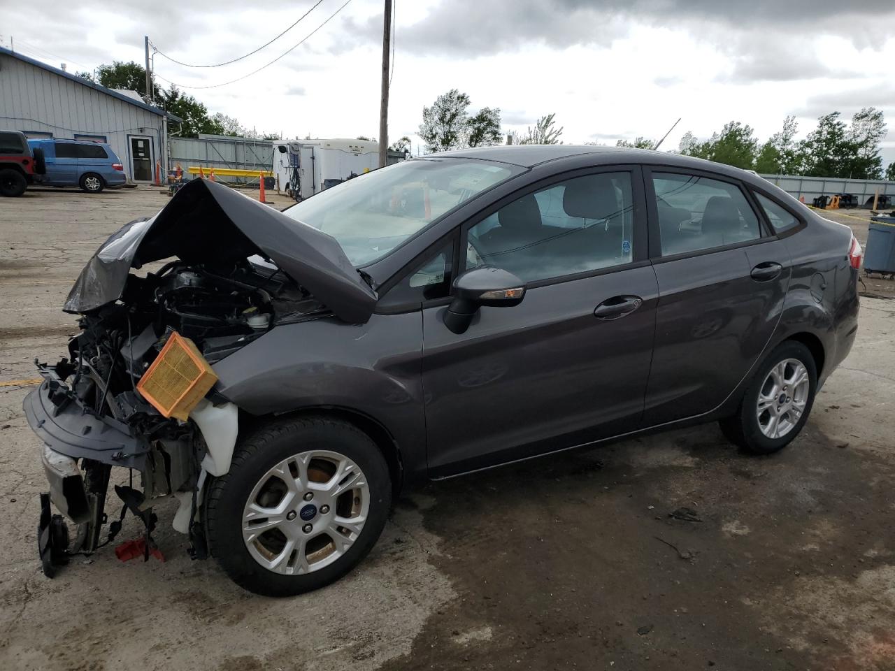 2015 Ford Fiesta Se   en Venta en Pekin, IL - Front End