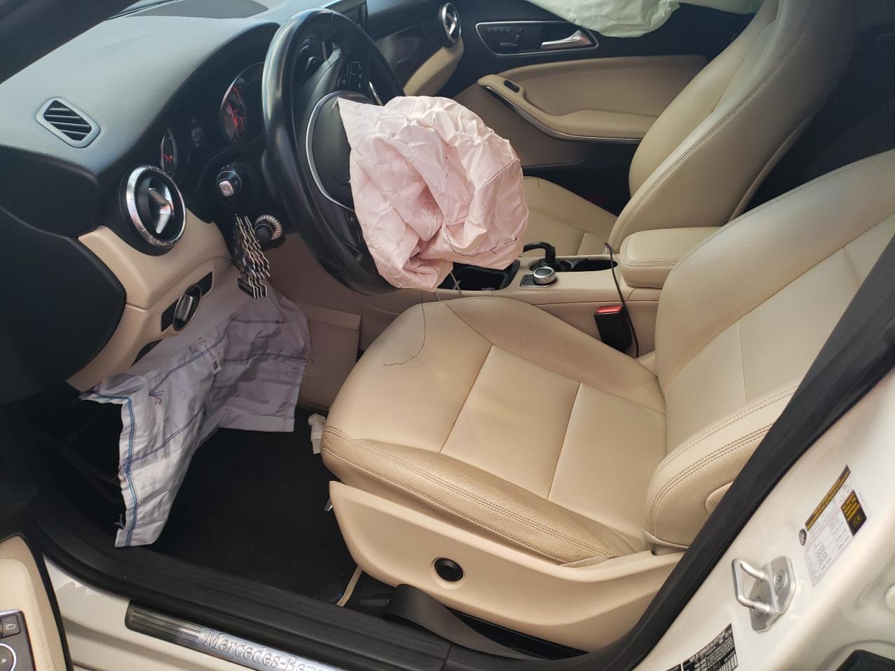 2014 Mercedes-Benz Cla 250 VIN: WDDSJ4EB1EN117013 Lot: 57692415