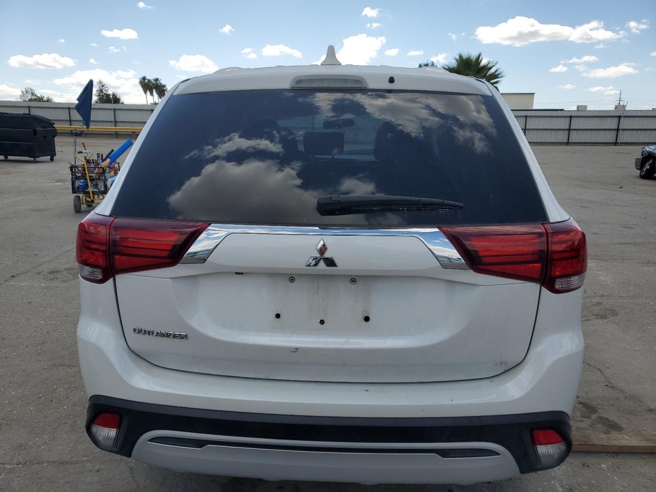 2020 Mitsubishi Outlander Es VIN: JA4AD2A36LZ004030 Lot: 56930015