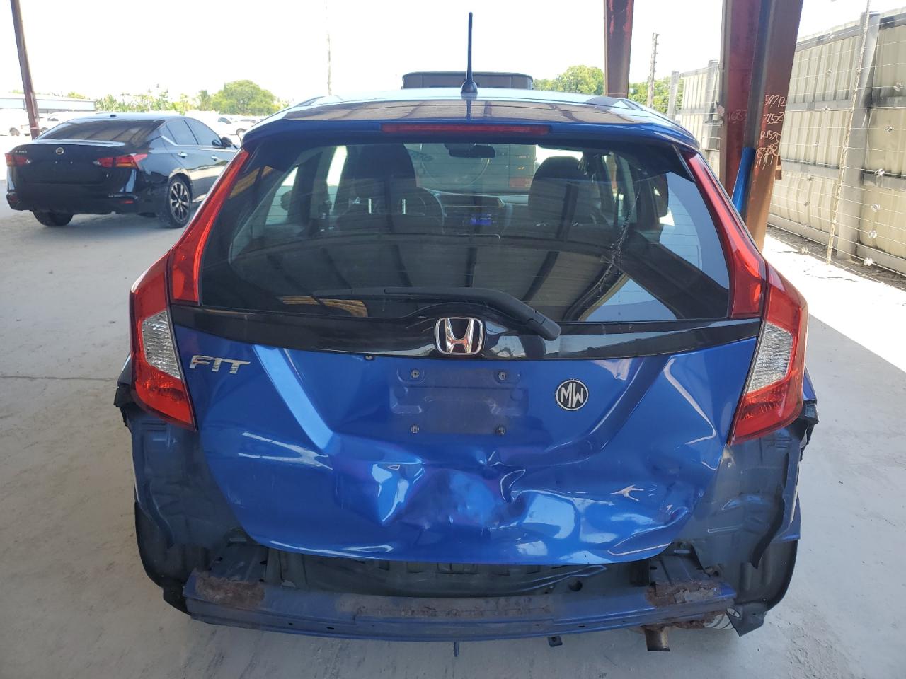 2015 Honda Fit Lx VIN: 3HGGK5H50FM739186 Lot: 57377955