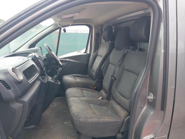 2016 VAUXHALL VIVARO 290