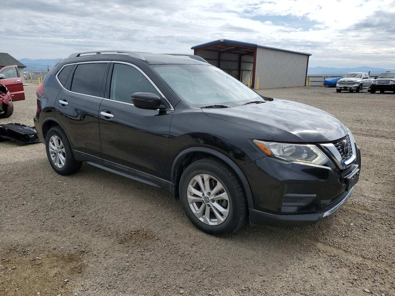 5N1AT2MT1JC831319 NISSAN ROGUE 2018